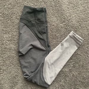 Lululemon grey color block leggings size 6